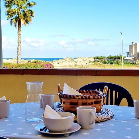 Apartamento con piscina frente al mar. Oliva Nova Esterno foto