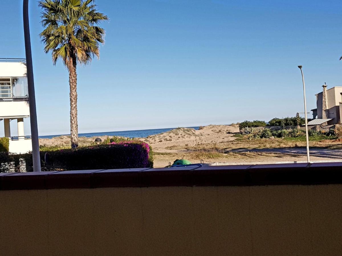Apartamento con piscina frente al mar. Oliva Nova Esterno foto